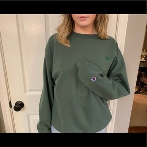 Army green size large champion crewneck